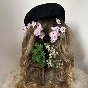 Vintage black wool beret